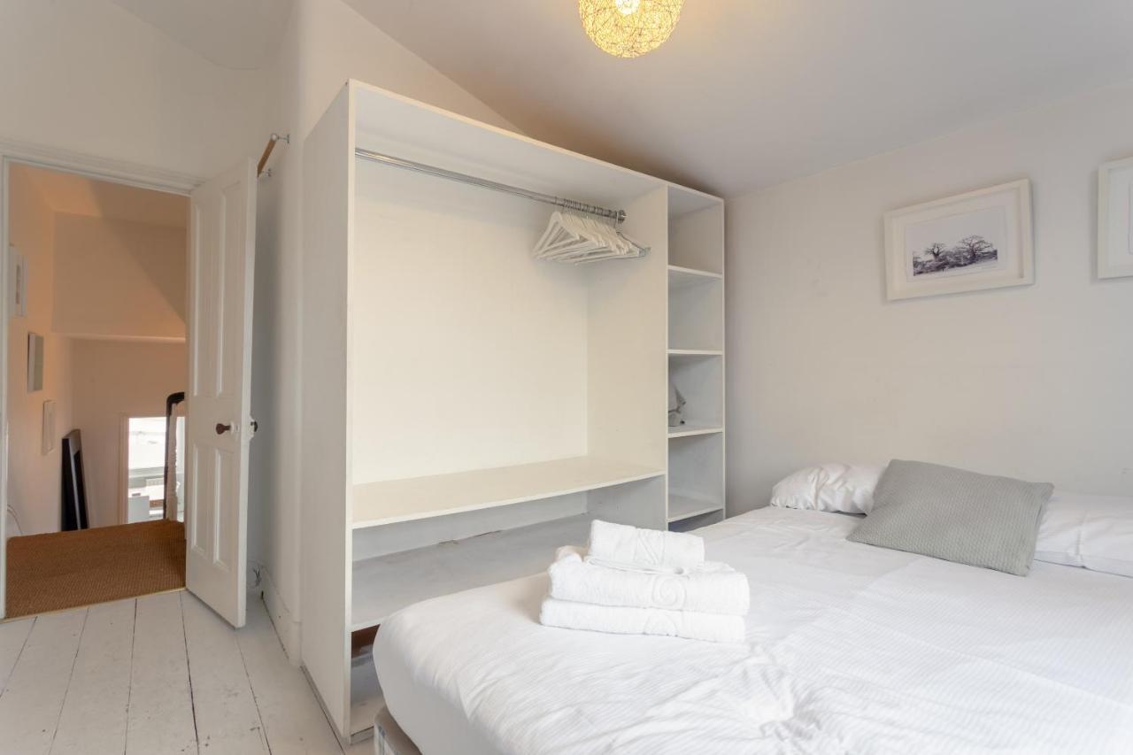 Gorgeous 2-Bedroom Flat In Fantastic Location Londen Buitenkant foto