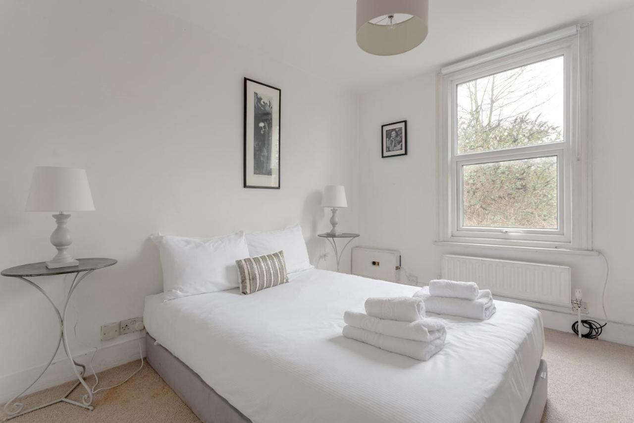 Gorgeous 2-Bedroom Flat In Fantastic Location Londen Buitenkant foto